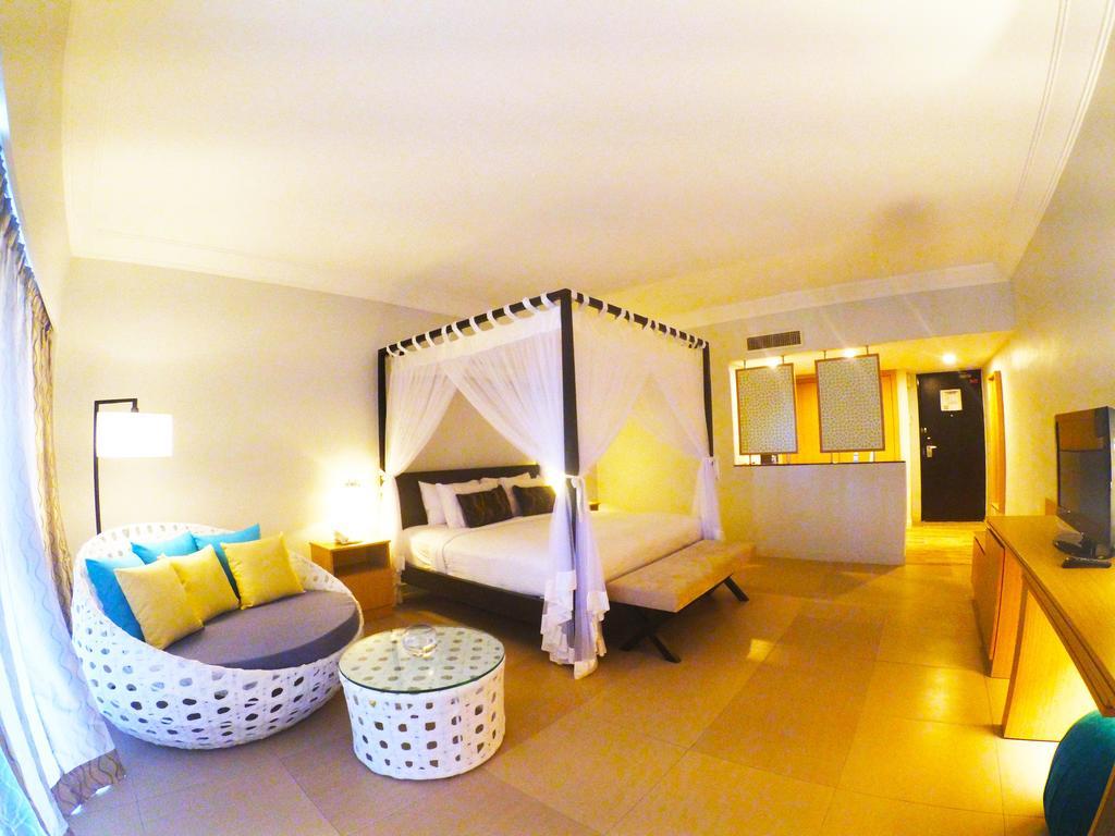 Sand & Sandals Desaru Beach Resort & Spa Buitenkant foto Deluxe Room