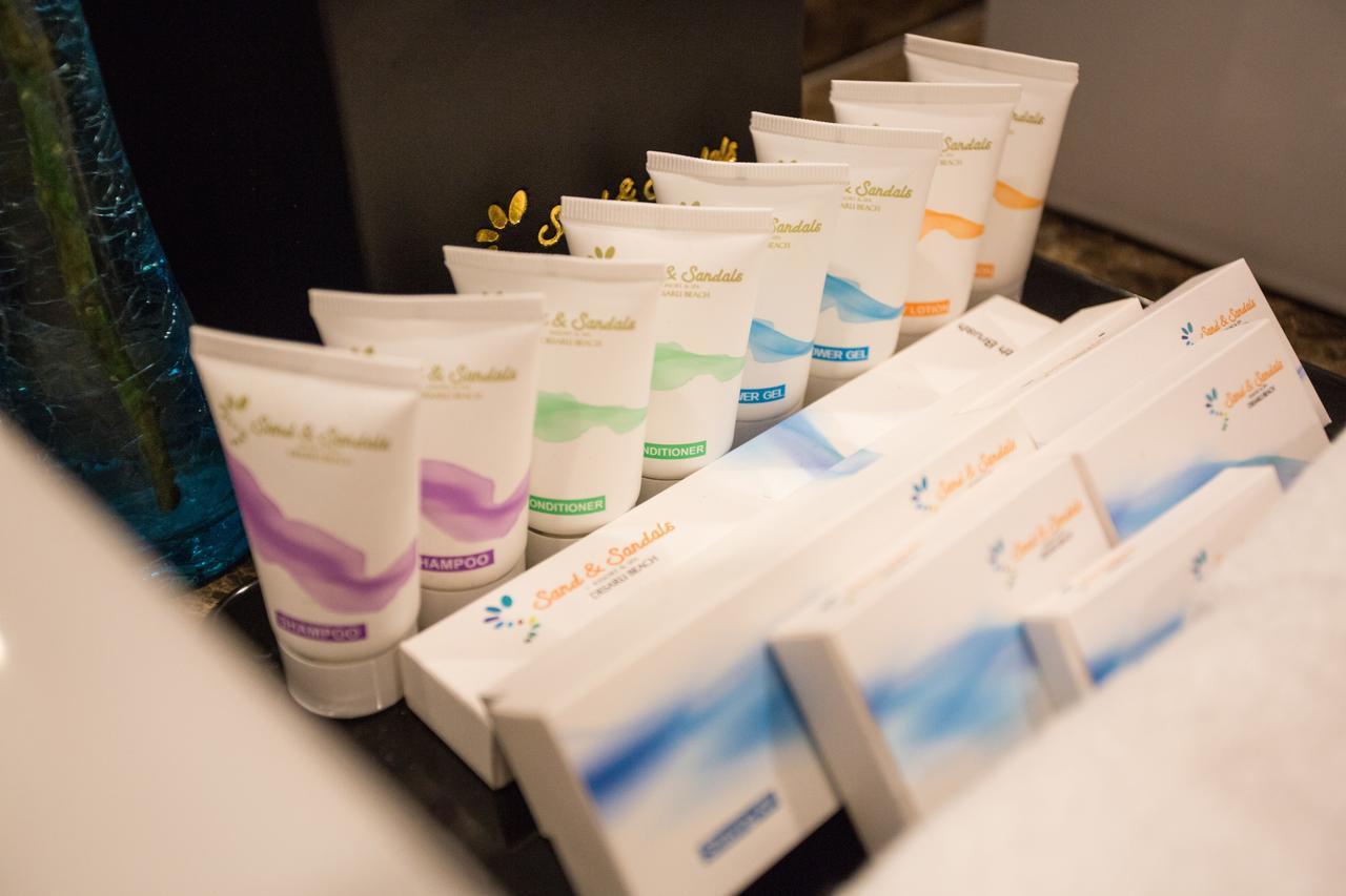 Sand & Sandals Desaru Beach Resort & Spa Buitenkant foto A selection of products from the Pure Anada range